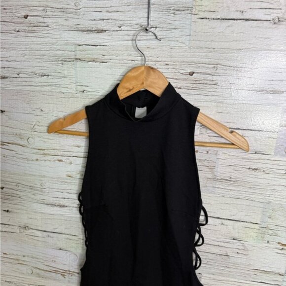 Solemio Black bodycon dress size small cut out collar - Picture 3 of 9